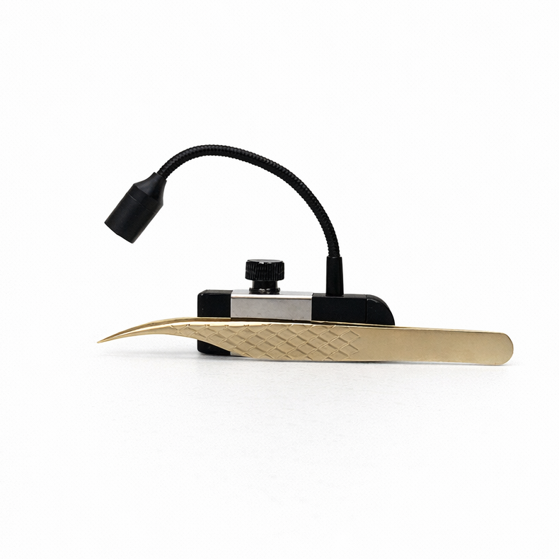 Püre Luma Aura™ UV Lash Tweezer Light